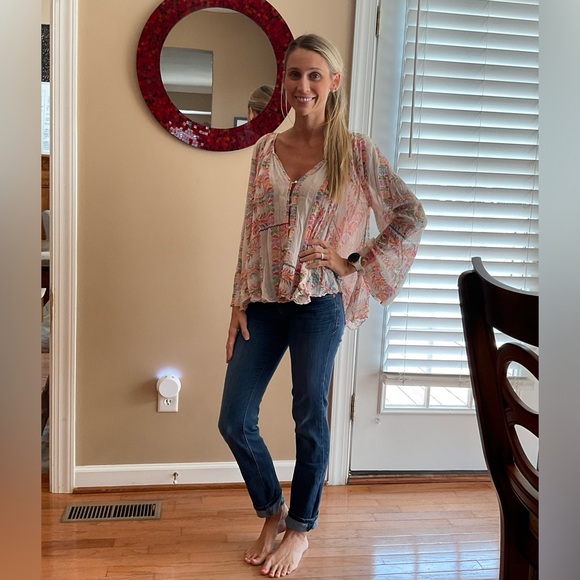 $20 ❌ SEND OFFER ❌ Free People Flowy Button Up Blouse - Picture 3 of 10